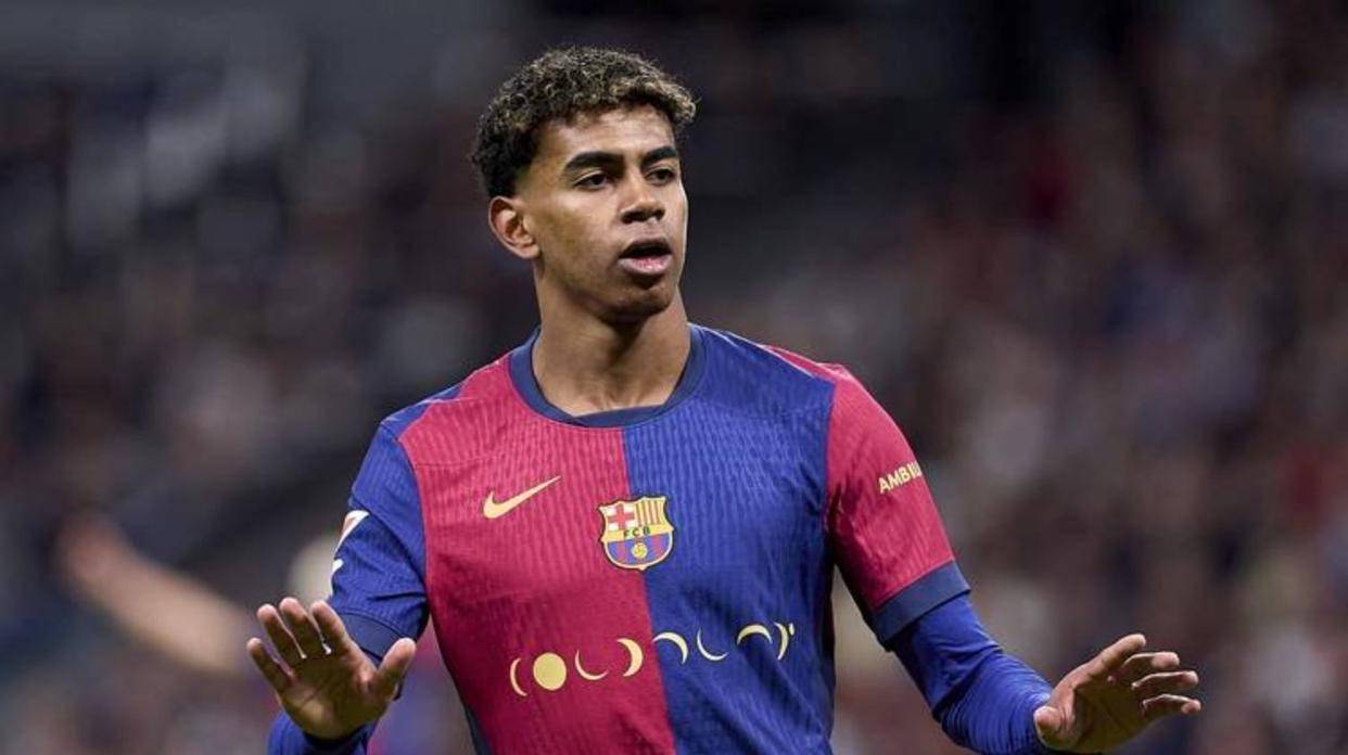 姆巴佩羡慕登贝莱拿金球奖,登贝莱27岁才有机会竞争冠军,姆巴佩则需明年捧杯才能再争金球